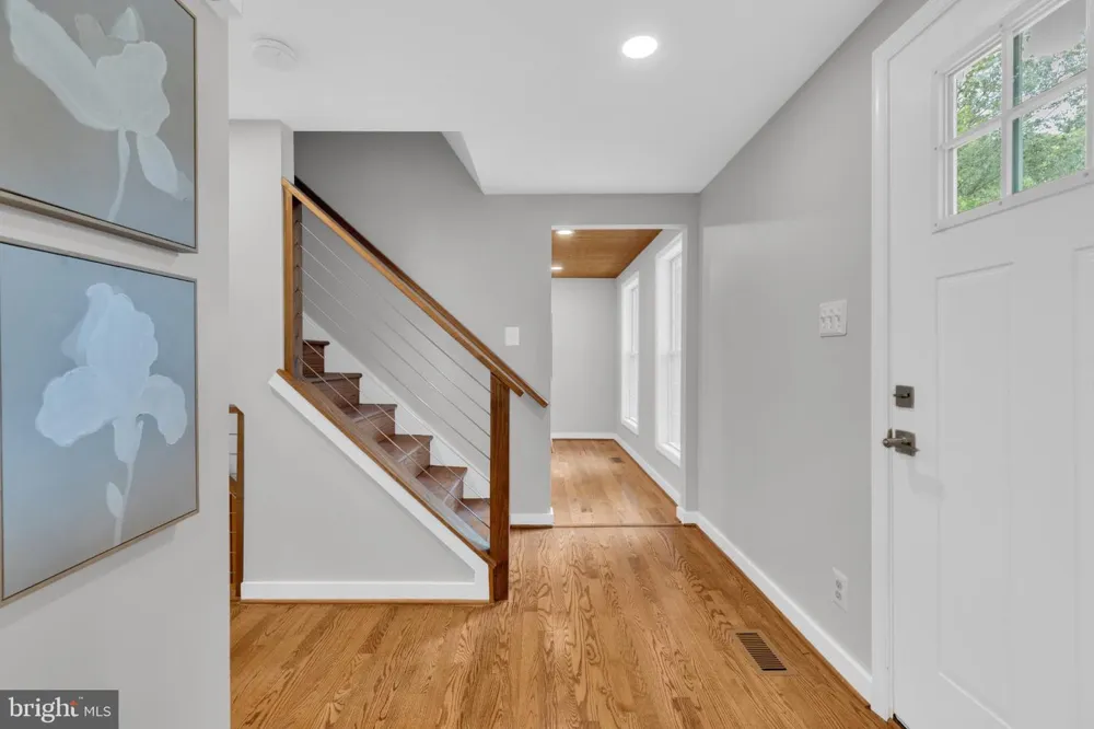 2283 DOSINIA COURT Reston, VA 20191