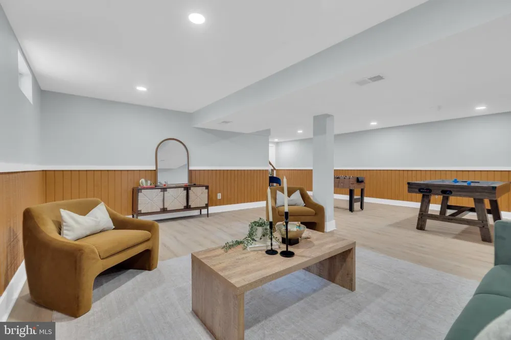 2283 DOSINIA COURT Reston, VA 20191