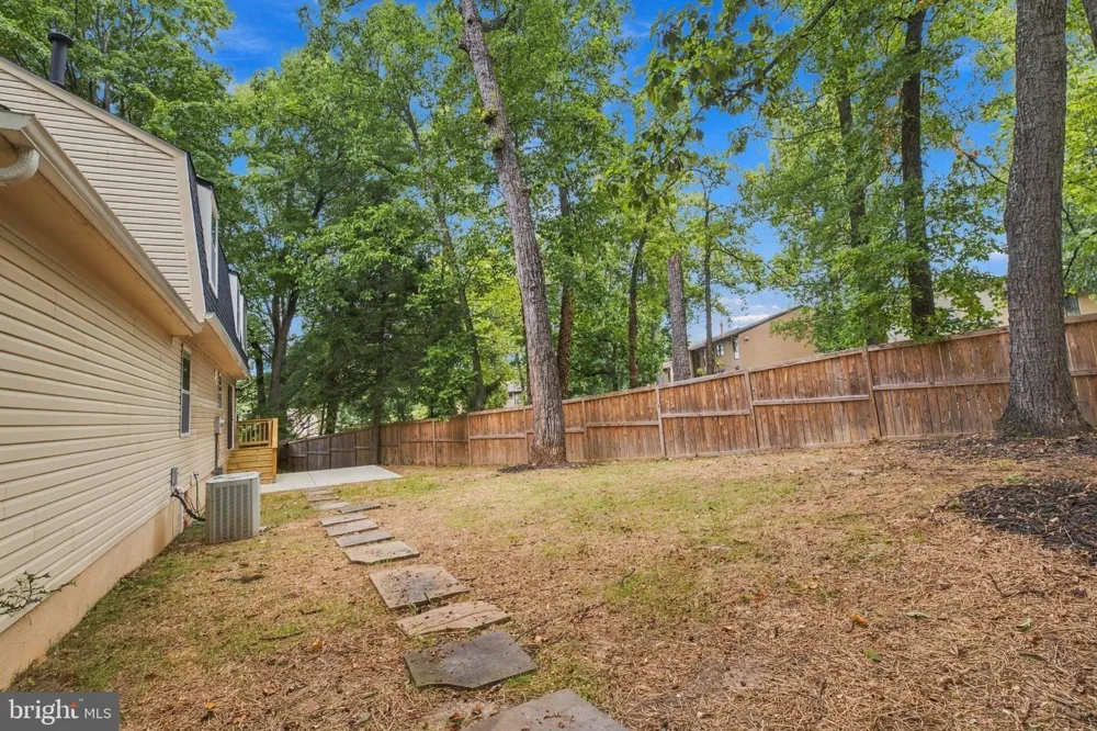 2283 DOSINIA COURT Reston, VA 20191