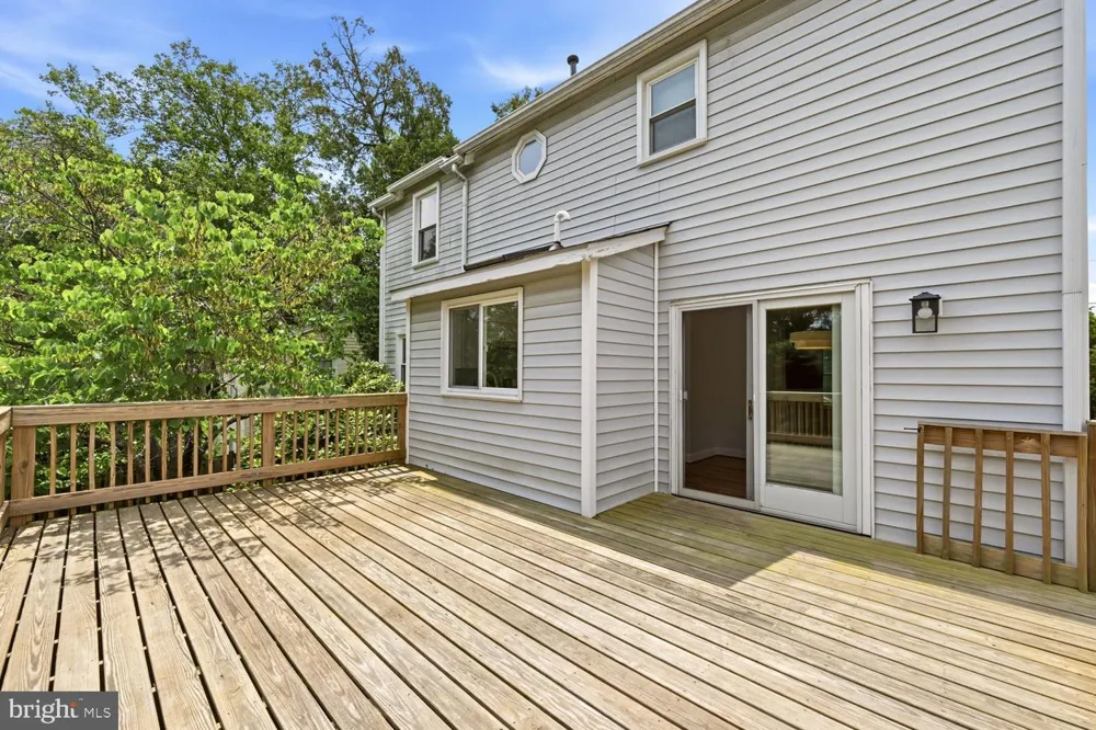 11117 MIDVALE ROAD Kensington, MD 20895
