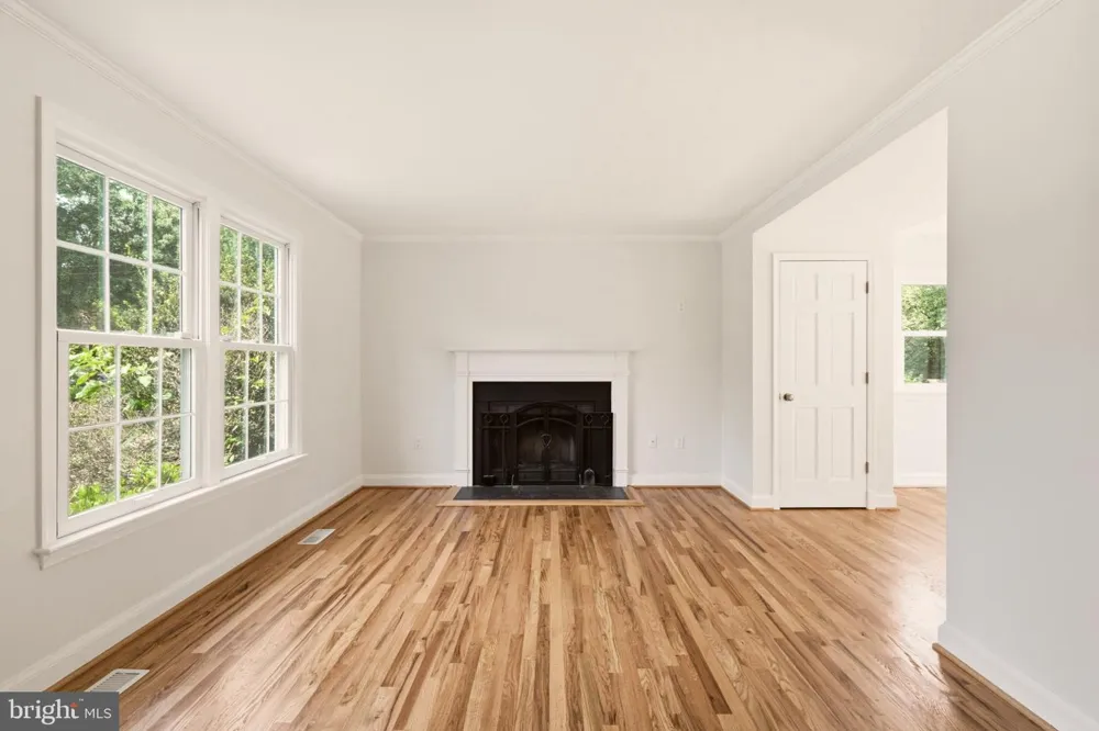 11117 MIDVALE ROAD Kensington, MD 20895
