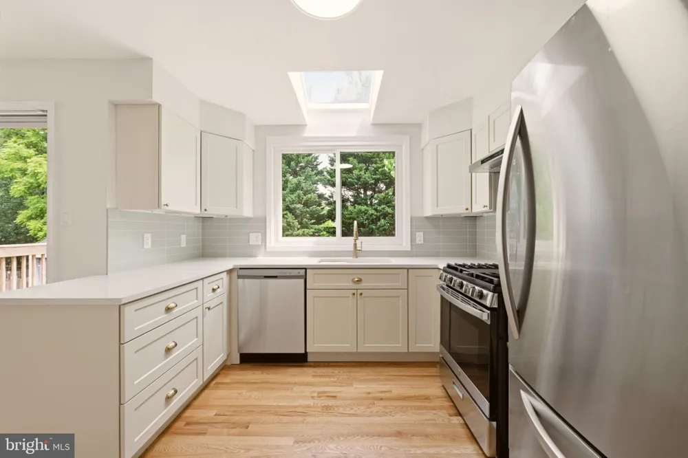 11117 MIDVALE ROAD Kensington, MD 20895