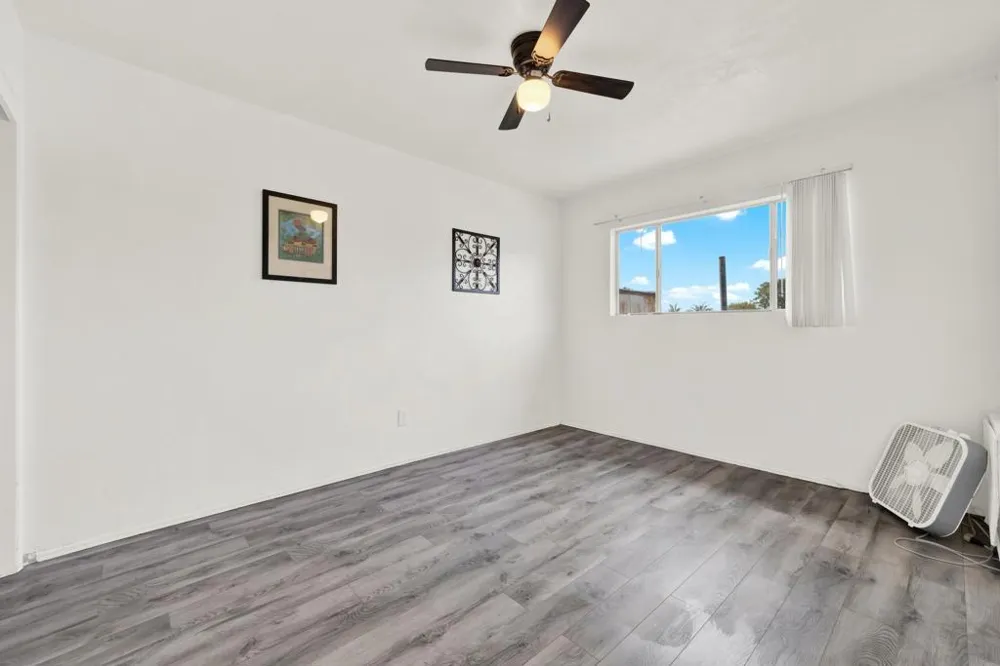 5562 Division San Diego, CA 92114