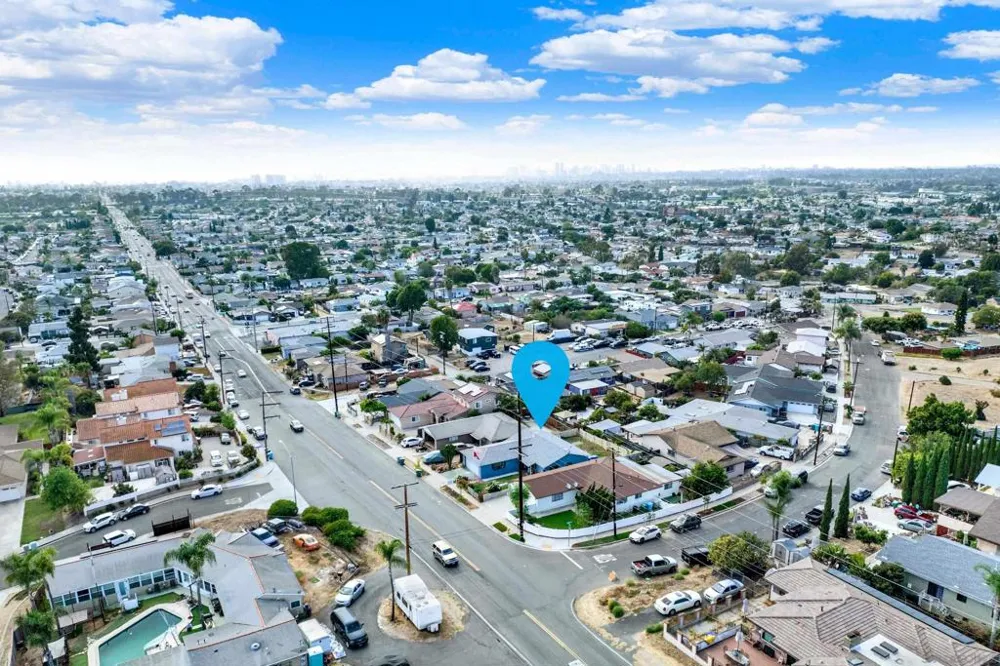 5562 Division San Diego, CA 92114