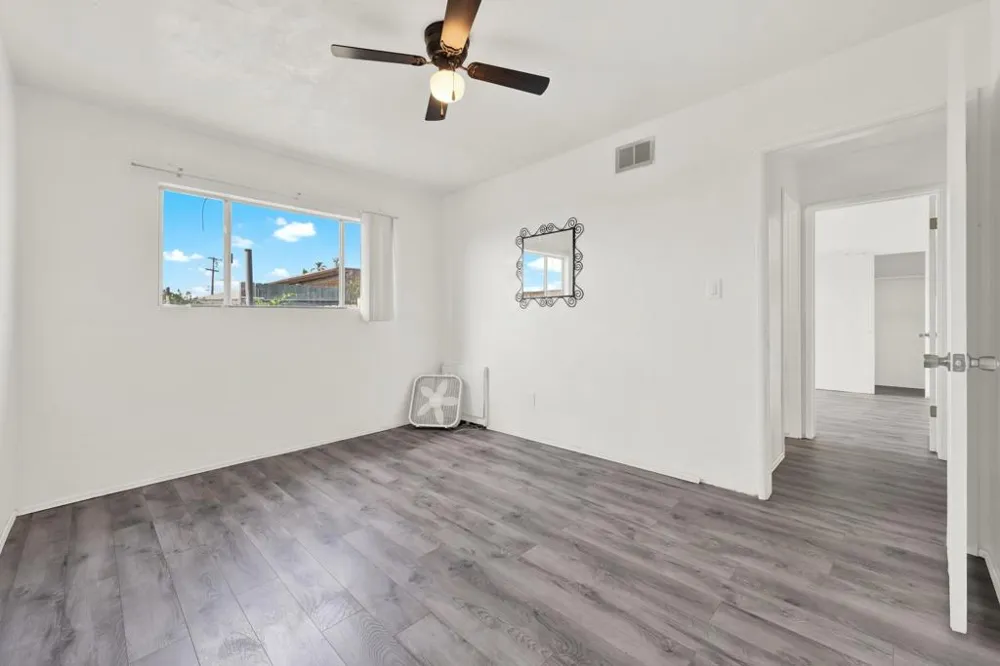 5562 Division San Diego, CA 92114