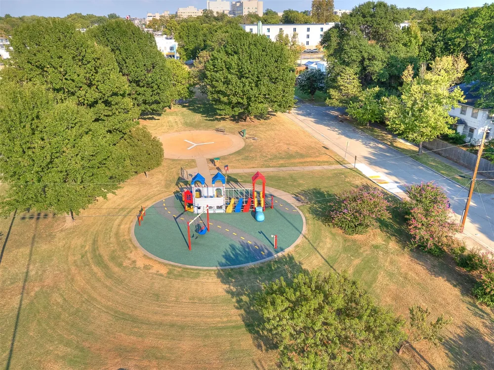 1127 S Norfolk Avenue Tulsa, OK 74120