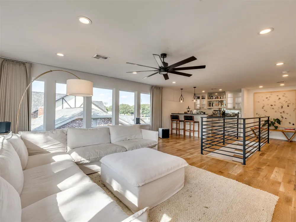 1127 S Norfolk Avenue Tulsa, OK 74120