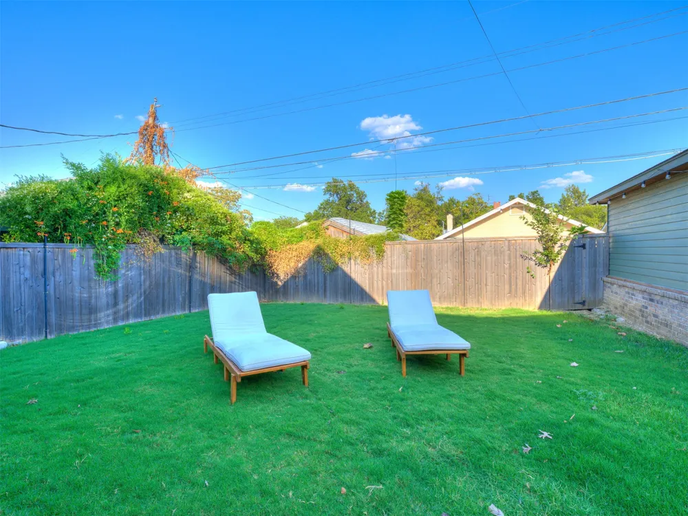 1127 S Norfolk Avenue Tulsa, OK 74120