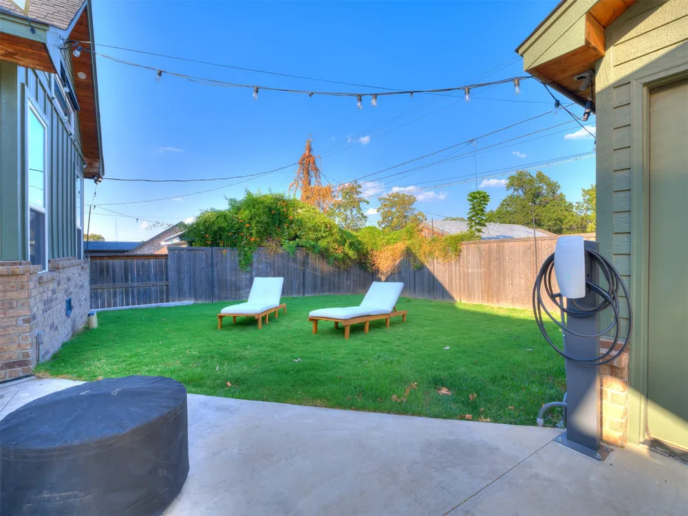 1127 S Norfolk Avenue Tulsa, OK 74120