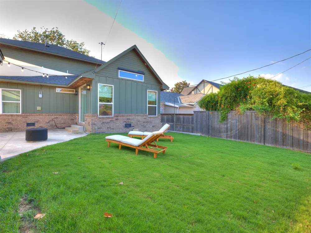 1127 S Norfolk Avenue Tulsa, OK 74120