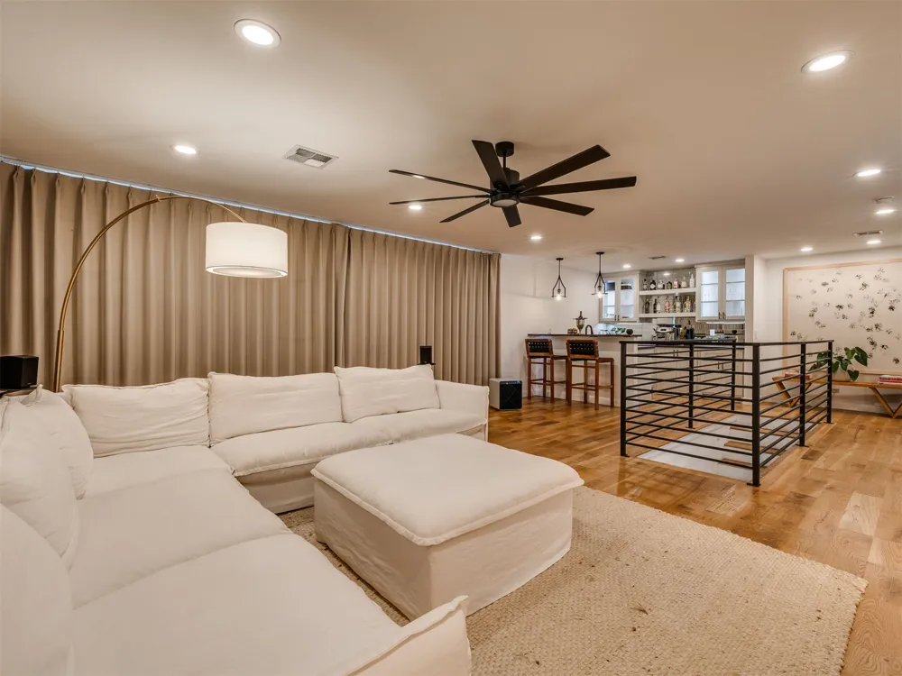 1127 S Norfolk Avenue Tulsa, OK 74120