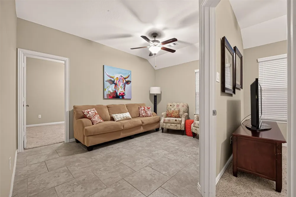 6807 Peach Mill Lane Dickinson, TX 77539
