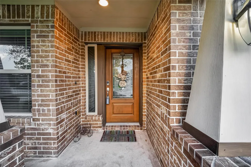 6807 Peach Mill Lane Dickinson, TX 77539