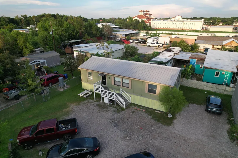 3234 Bobbie Street Houston, TX 77086