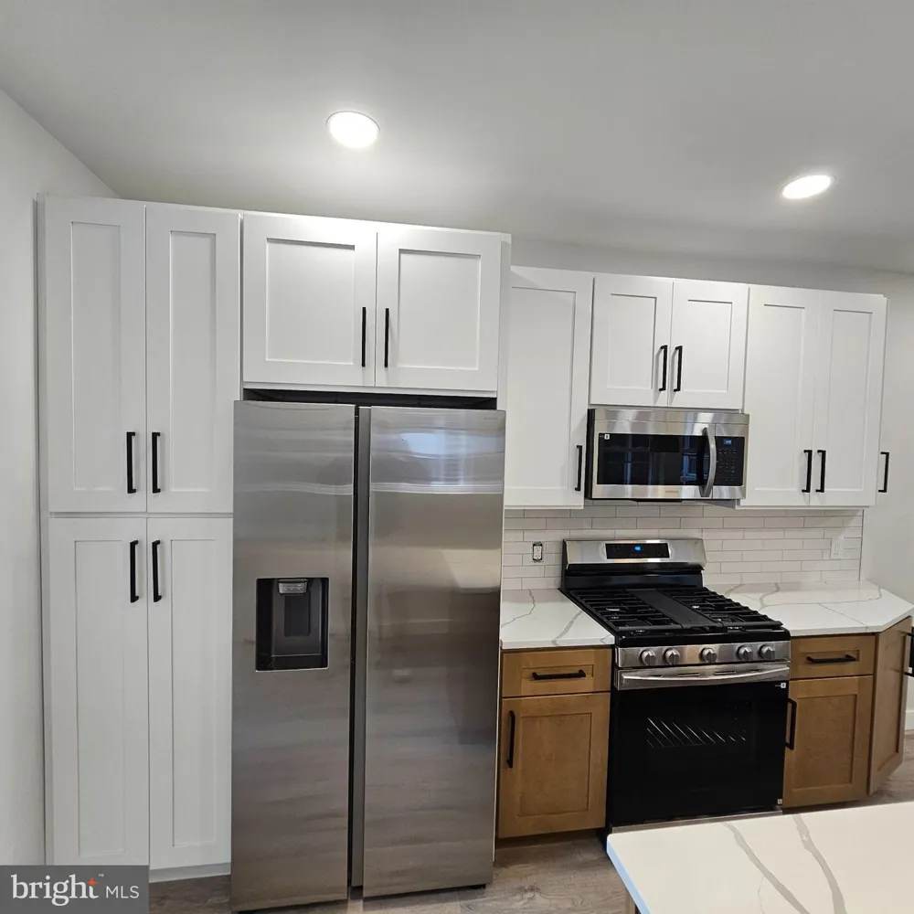 5755 17TH STREET Philadelphia, PA 19141