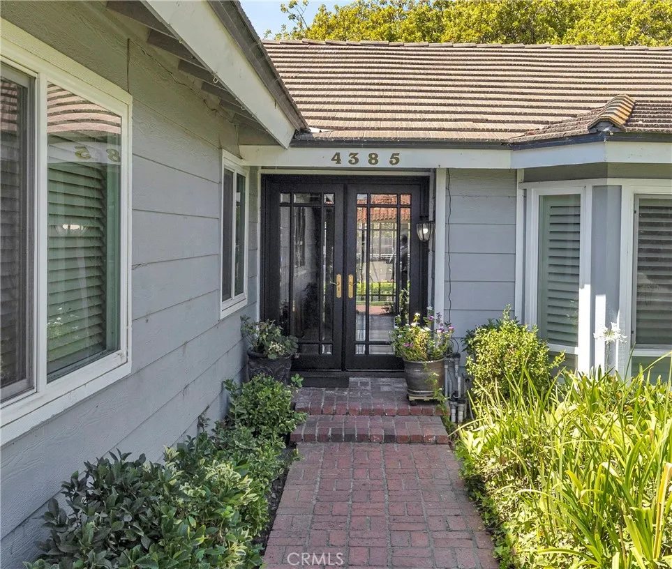 4385 California Santa Maria, CA 93455