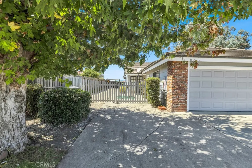 4385 California Santa Maria, CA 93455