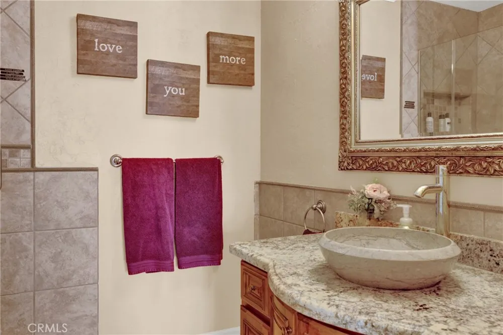 4385 California Santa Maria, CA 93455
