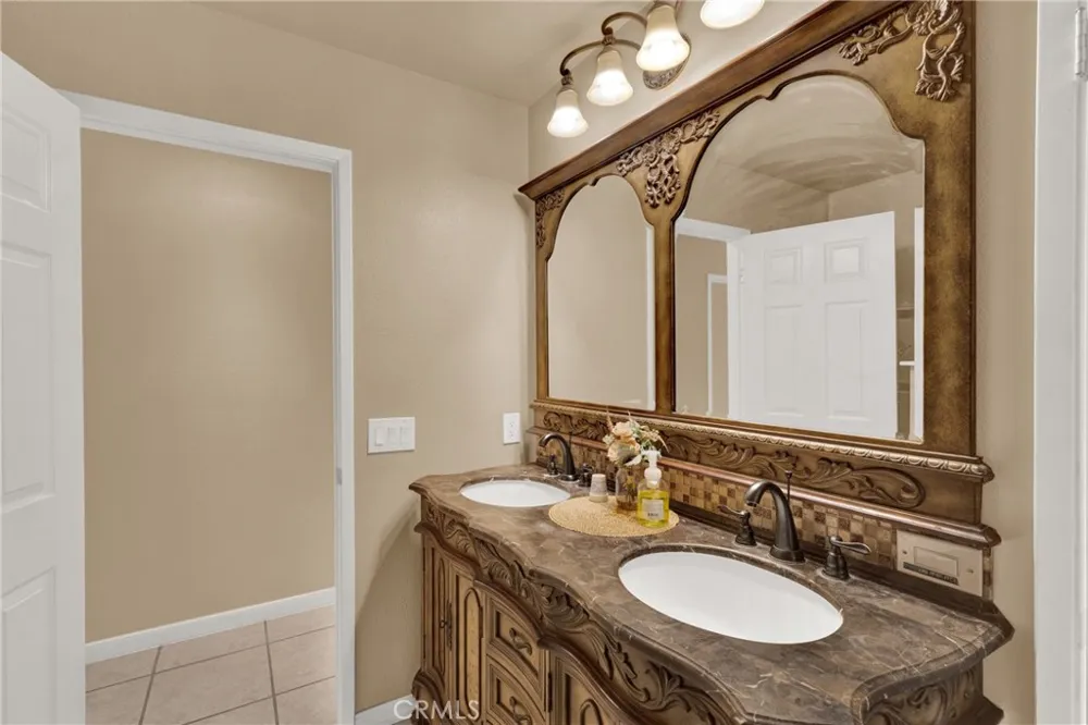 4385 California Santa Maria, CA 93455