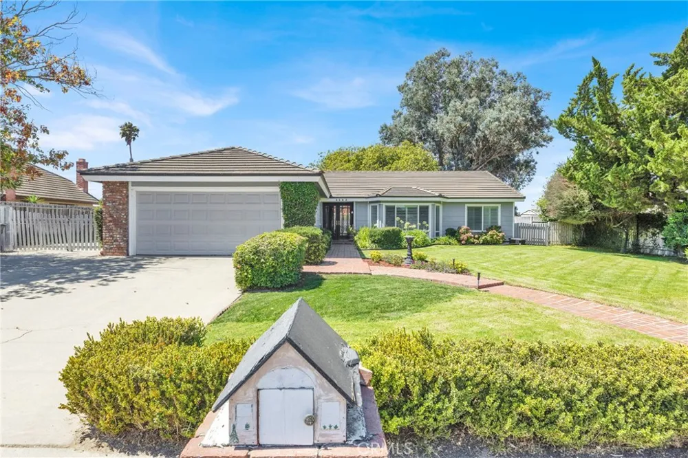 4385 California Santa Maria, CA 93455