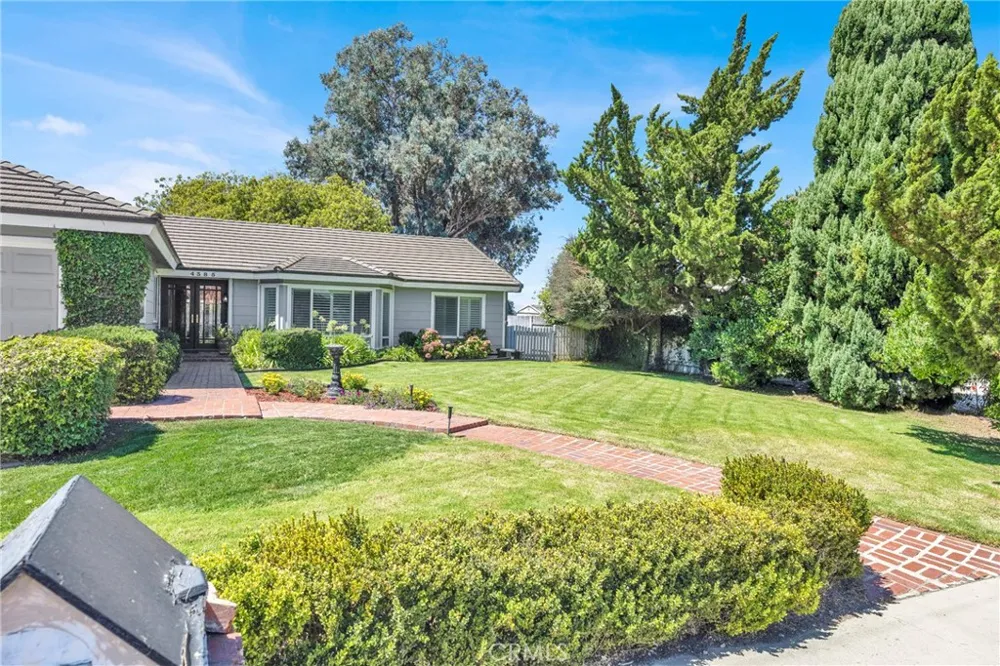 4385 California Santa Maria, CA 93455