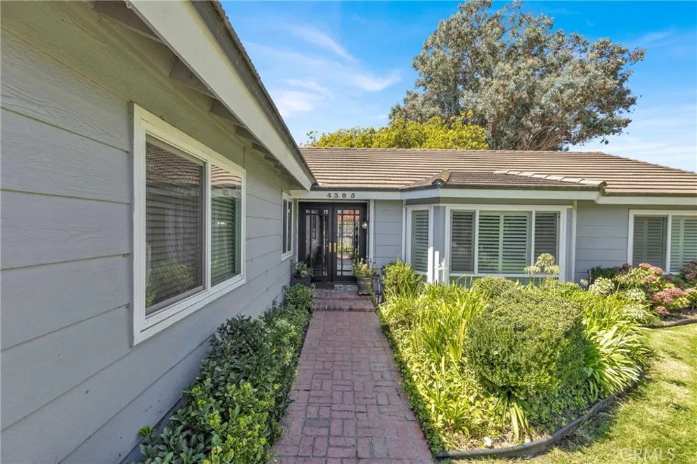 4385 California Santa Maria, CA 93455
