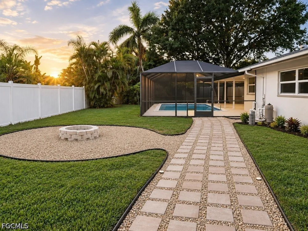 Eichen Circle E Fort Myers, FL 33919