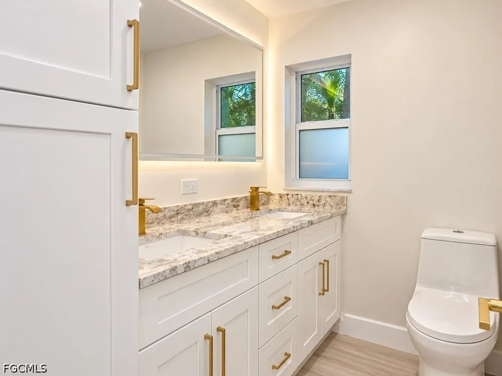 Eichen Circle E Fort Myers, FL 33919