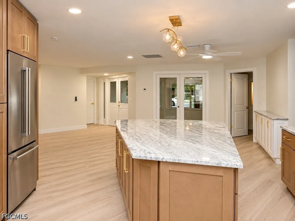 Eichen Circle E Fort Myers, FL 33919