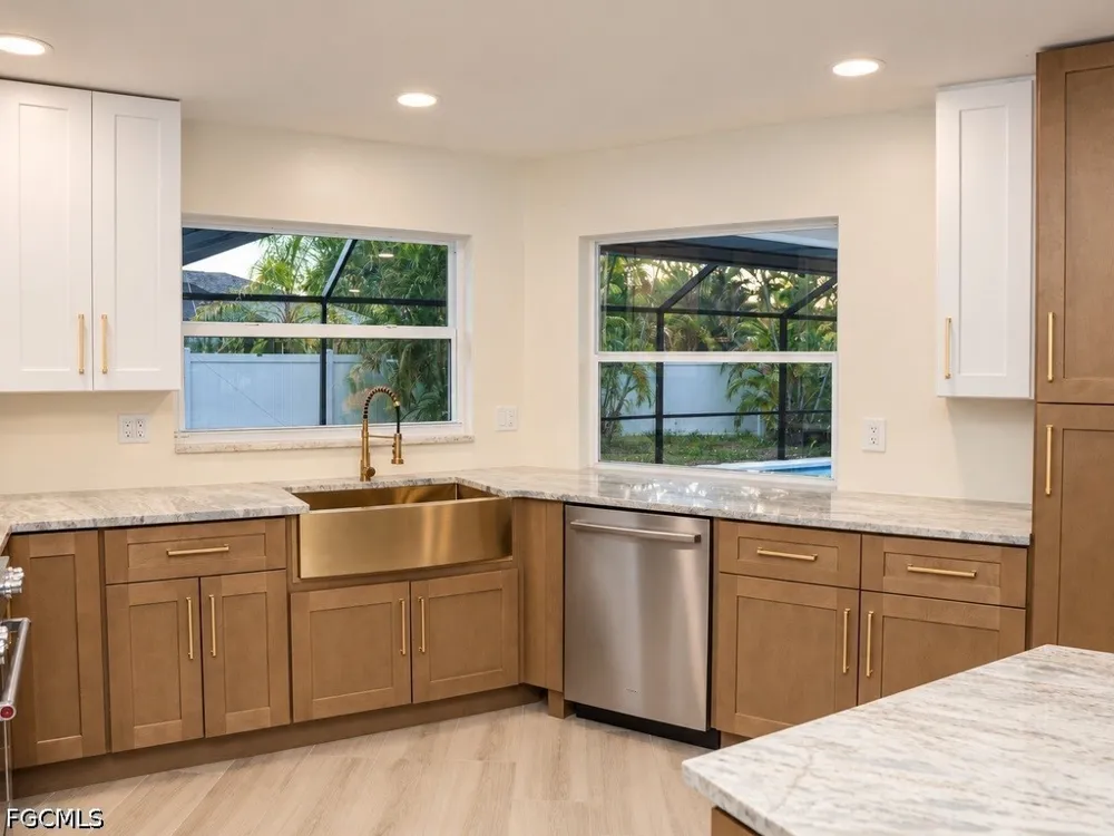 Eichen Circle E Fort Myers, FL 33919