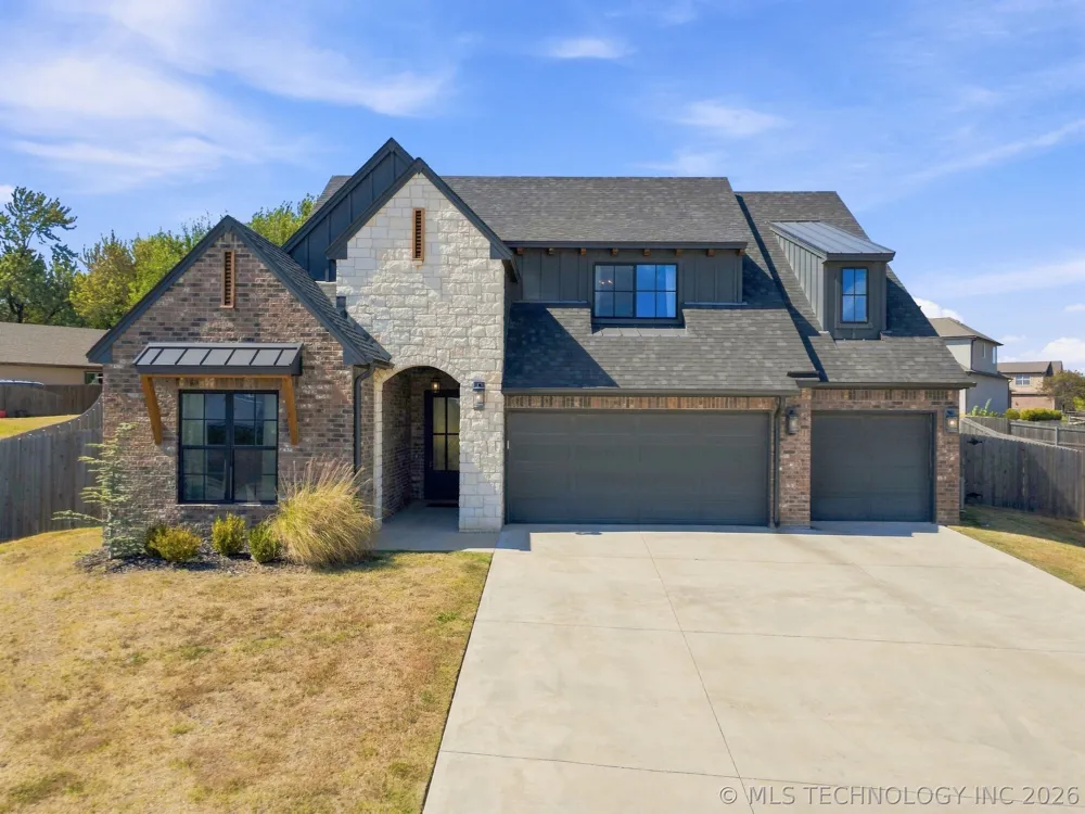 14307 E 95th Place Owasso, OK 74055