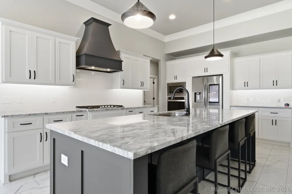 14307 E 95th Place Owasso, OK 74055