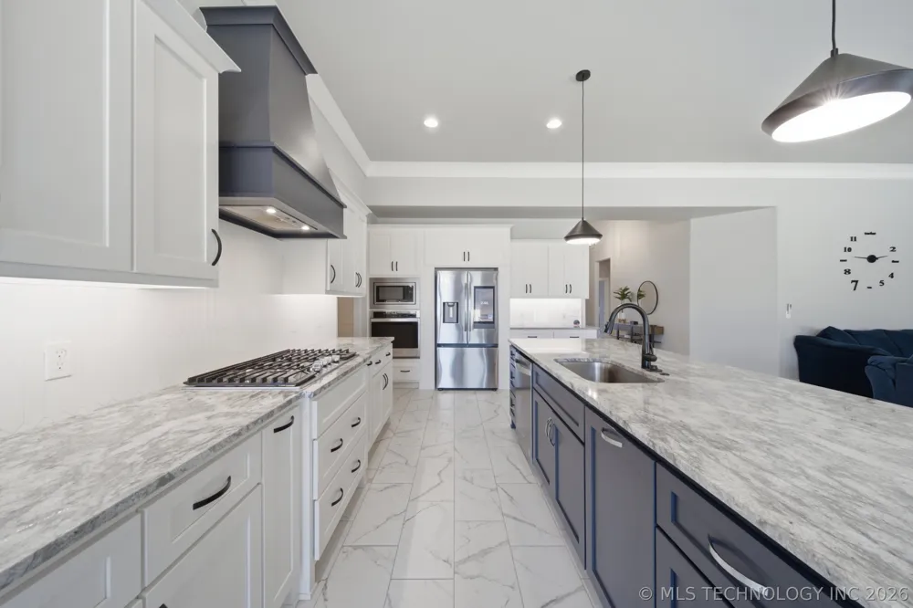 14307 E 95th Place Owasso, OK 74055