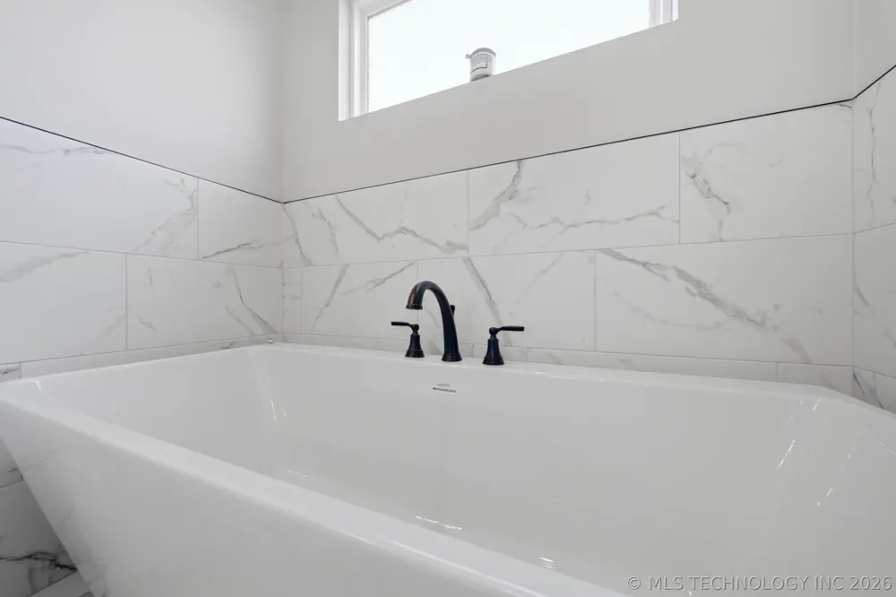 14307 E 95th Place Owasso, OK 74055