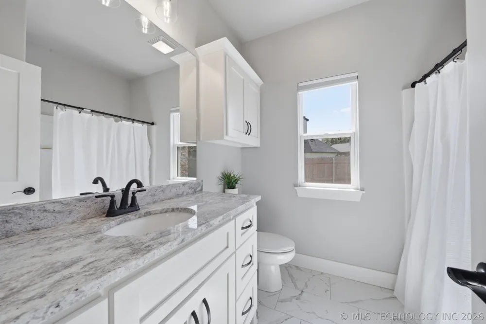 14307 E 95th Place Owasso, OK 74055