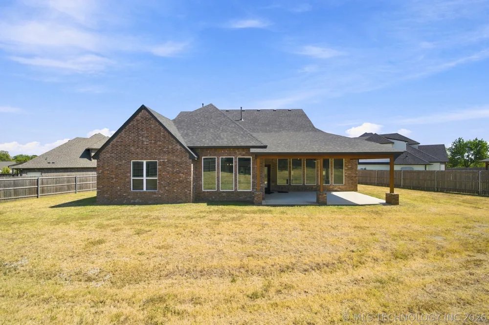 14307 E 95th Place Owasso, OK 74055