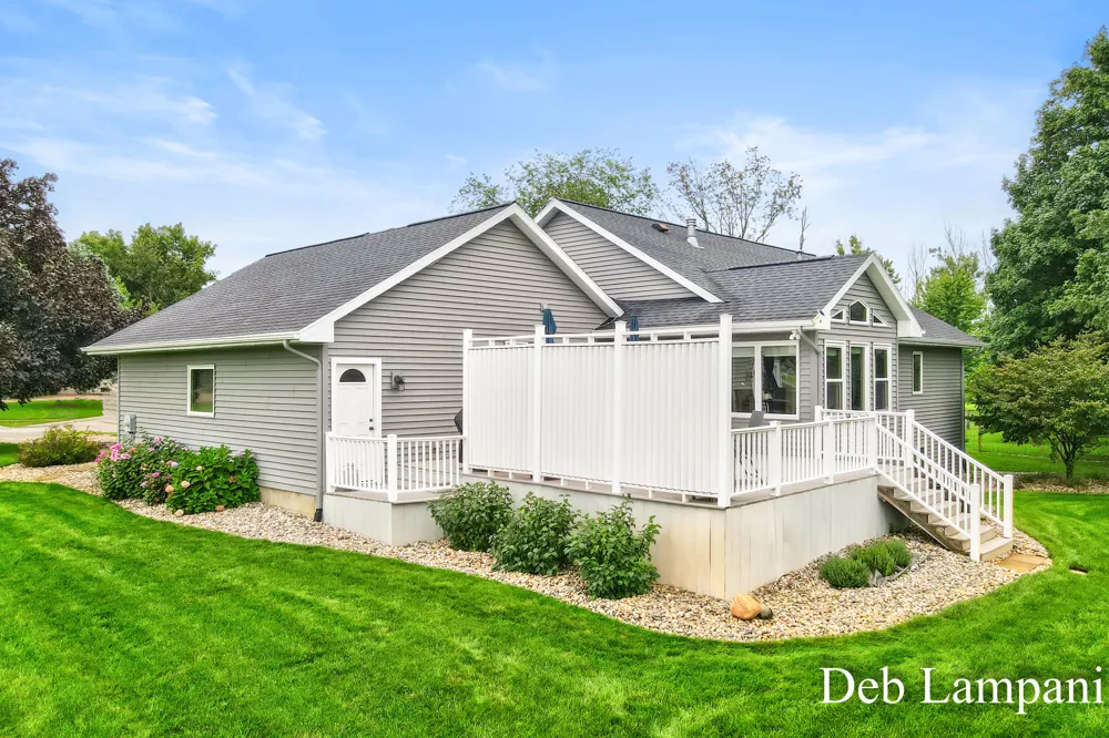 2008 Pleasant Pond Drive SW Byron Township, MI 49315