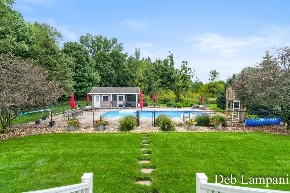 2008 Pleasant Pond Drive SW Byron Township, MI 49315