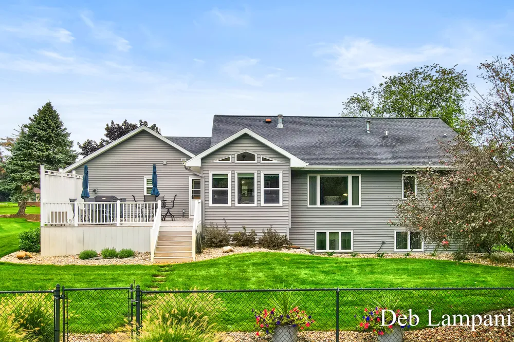 2008 Pleasant Pond Drive SW Byron Township, MI 49315