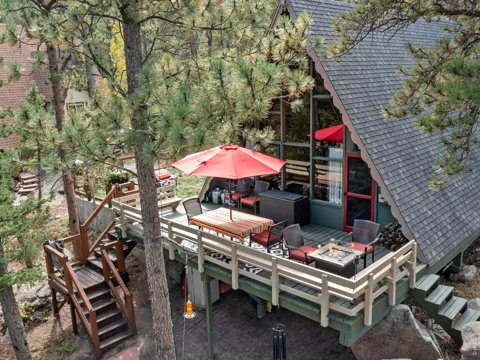 847 Hemlock Drive