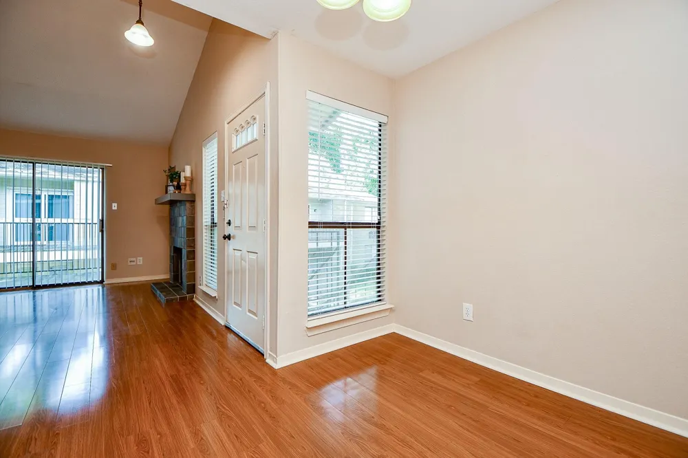 3500 Tangle Brush Drive #14 The Woodlands, TX 77381