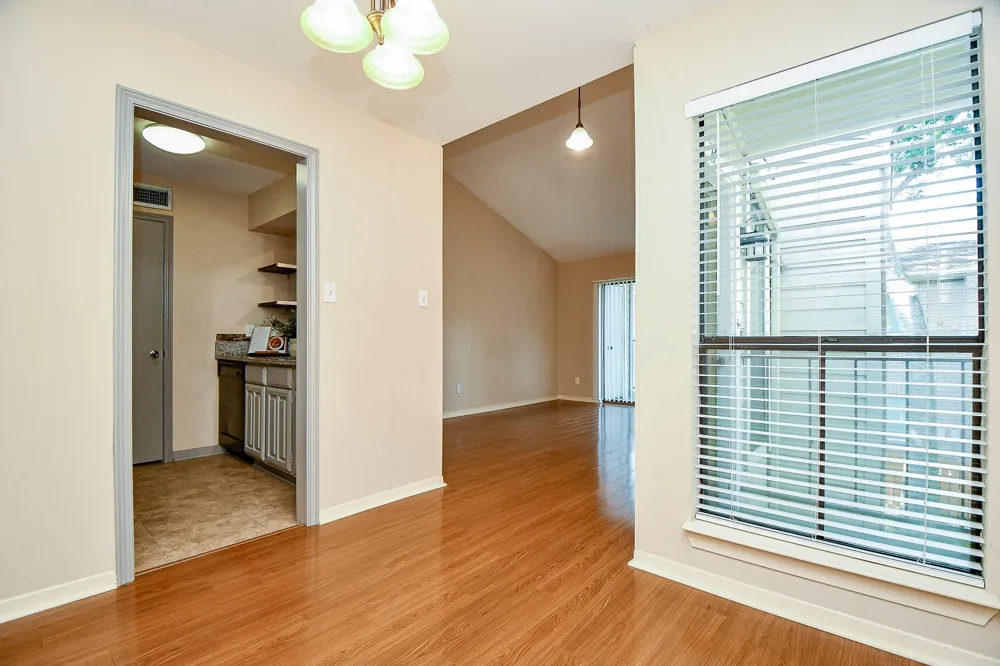 3500 Tangle Brush Drive #14 The Woodlands, TX 77381