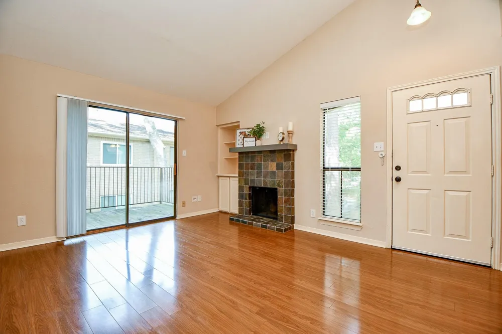 3500 Tangle Brush Drive #14 The Woodlands, TX 77381
