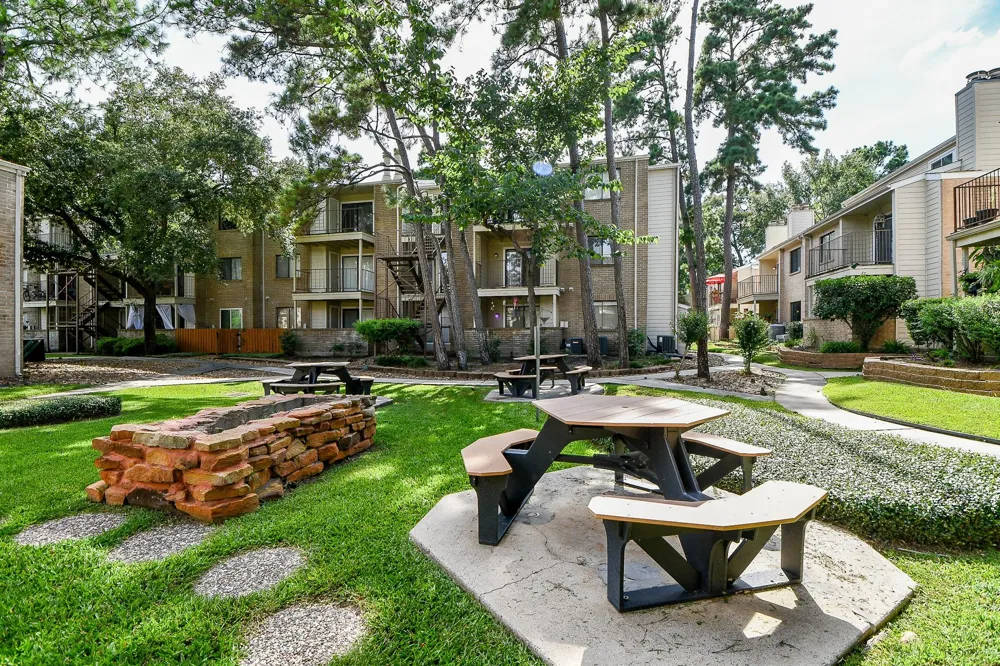 3500 Tangle Brush Drive #14 The Woodlands, TX 77381