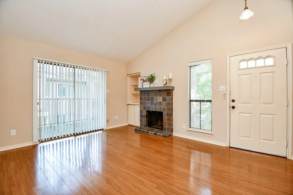 3500 Tangle Brush Drive #14 The Woodlands, TX 77381