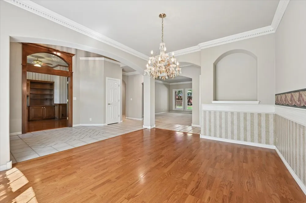 11245 S 66TH EastAvenue Tulsa, OK 74137