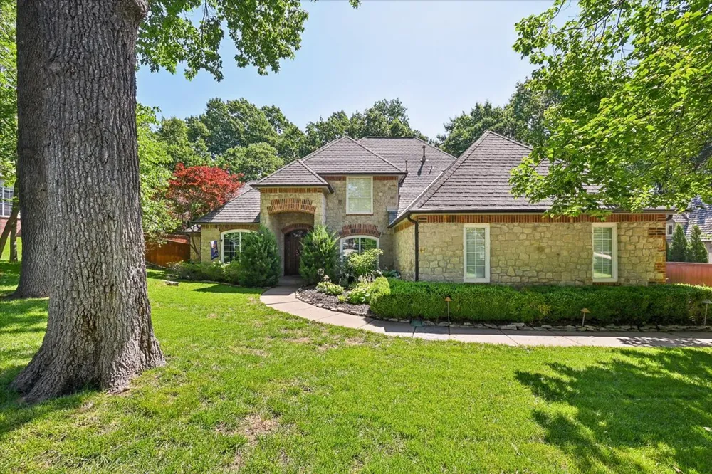 11245 S 66TH EastAvenue Tulsa, OK 74137