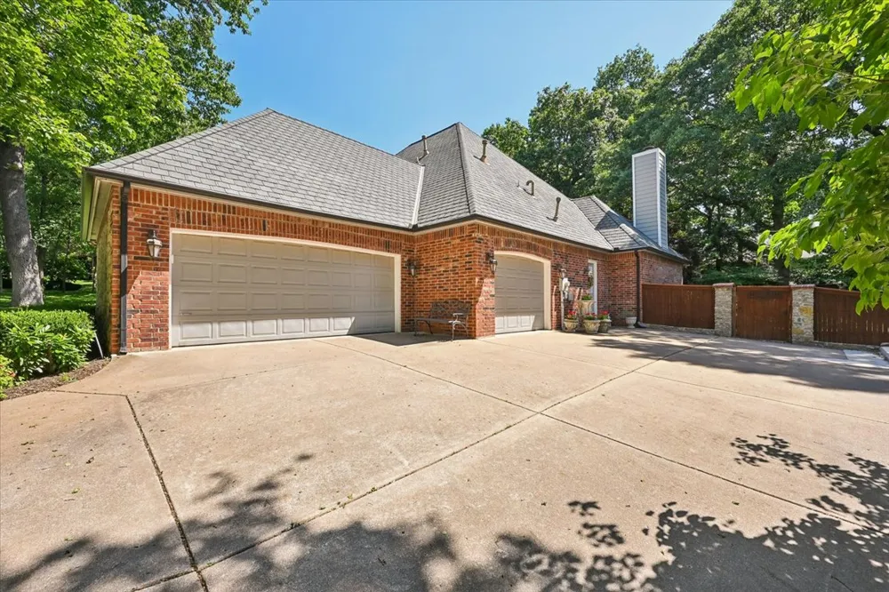 11245 S 66TH EastAvenue Tulsa, OK 74137