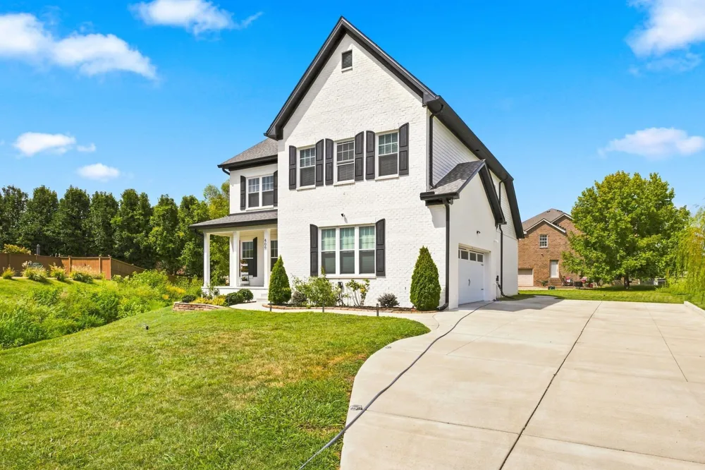 409 Plantation Blvd Lebanon, TN 37087