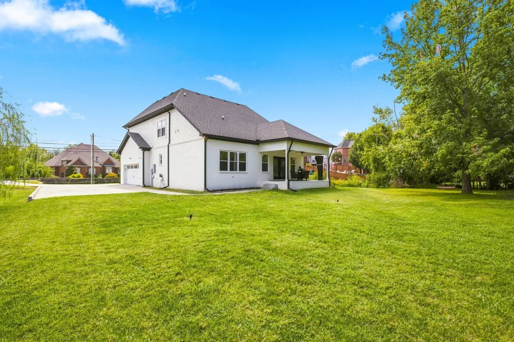 409 Plantation Blvd Lebanon, TN 37087